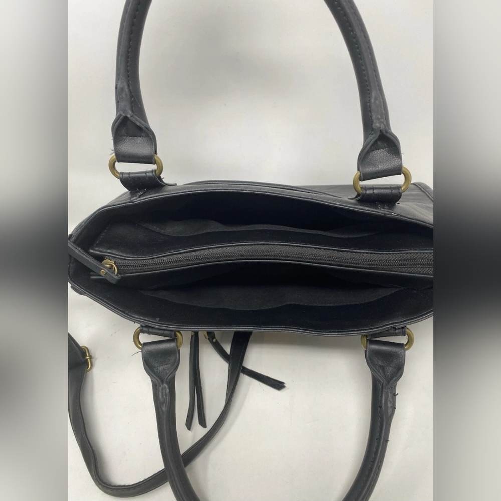 Elegant Black Bag Brand ROSETTI - Picture 2 of 6
